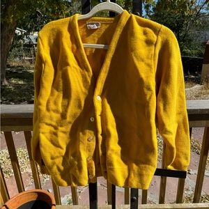 Vintage Wool sweater button down cardigan